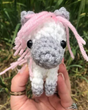 Mini horse pattern