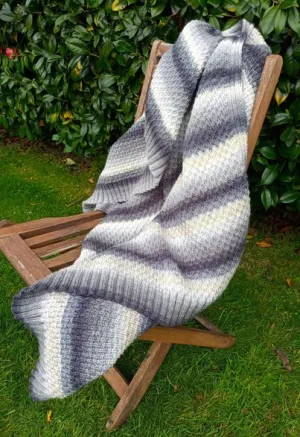 Reversible Lapghan Blanket knitting Pattern