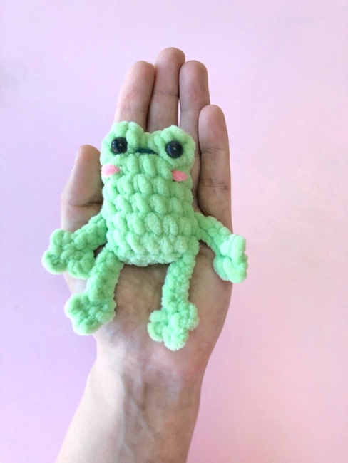 Baby Froggy: Crochet pattern