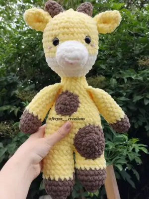 Giraffe plushie pattern