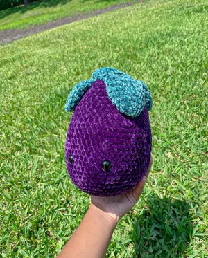 Eggplant amigurumi crochet pattern