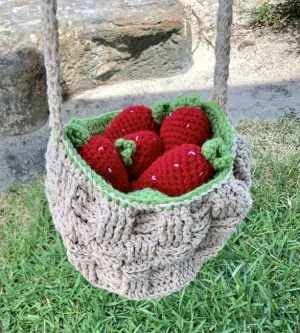 Strawberry Basket Bag