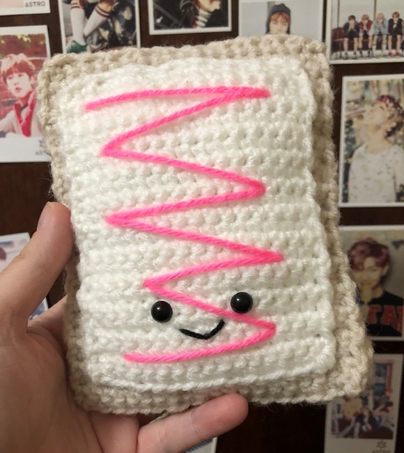 FREE Poptart: Crochet pattern | Ribblr