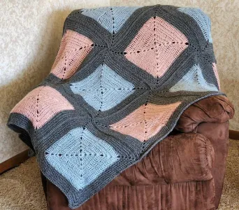 Easy Crochet Baby Blanket pattern - Affinity For Yarn