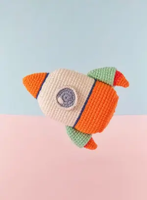 amigurumi spaceship