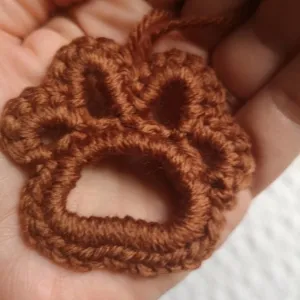 Paw print hanging decoration