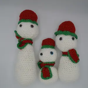 Arctic No Nose Snowman Family