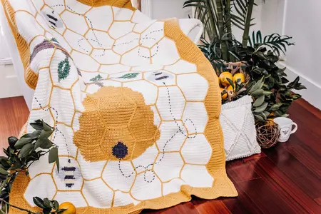 Buzzing Bee Blanket