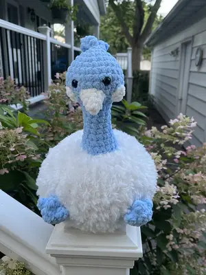 Fluffy Altaria Plush Pattern