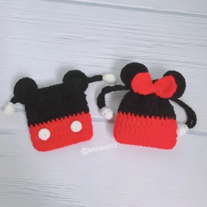 Mickey and Minnie Airpods Drawstring Pouch Pattern
