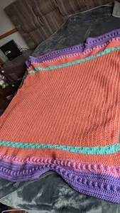 Bulky fiesta blanket