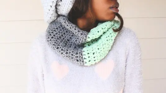 The Color Blocked Crochet Infinity Scarf