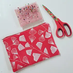 Simple Zip Up Pouch