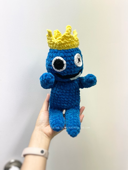 Blue from Rainbow Friends : r/Amigurumi