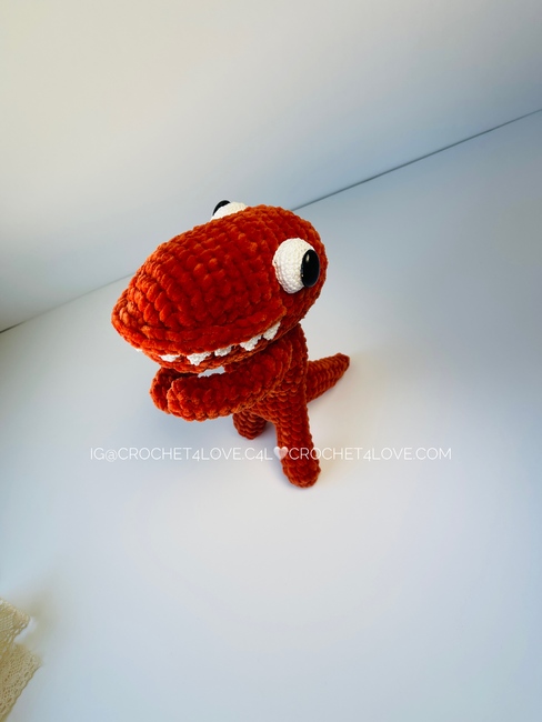 Orange Rainbow friends: Crochet pattern