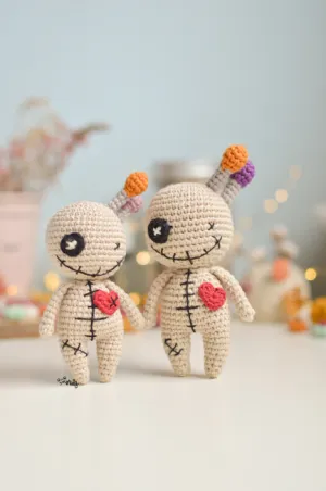 Small & mini voodoo doll amigurumi