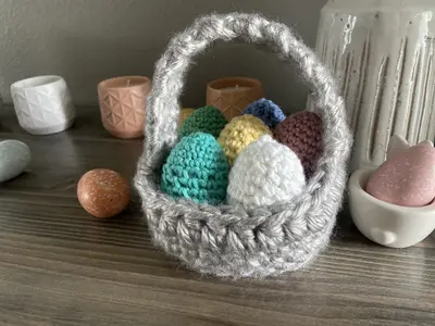 Homestead Easter Eggs & Basket