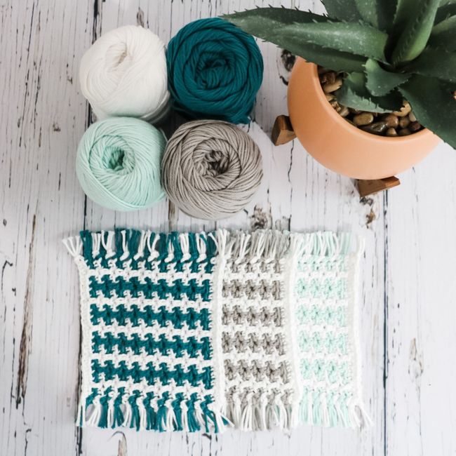 Mosaic Mug Rug Crochet pattern Ribblr