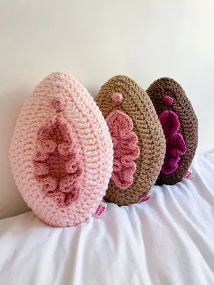 Vulva Cushion