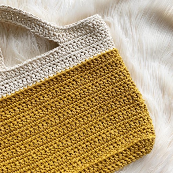 Spring Market Crochet Tote: Crochet pattern | Ribblr