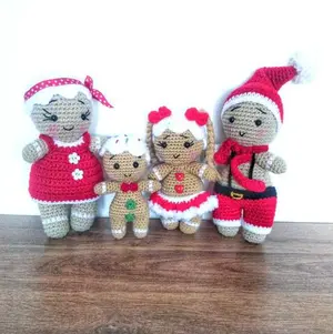 Gingerbread Family Amigurumi