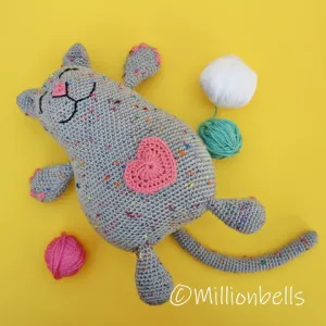 Amigurumi Lazy Kitten Cat