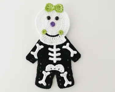 Samantha The Skeleton - Halloween Skeleton Applique