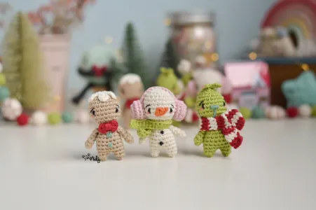 Mini Snowman, Grinch and gingerbread cookie