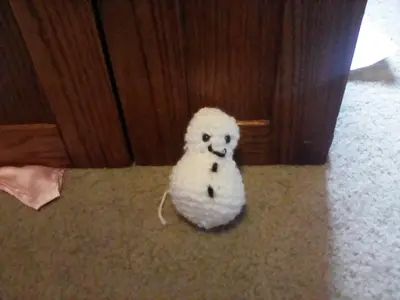 NO-sew snowman!