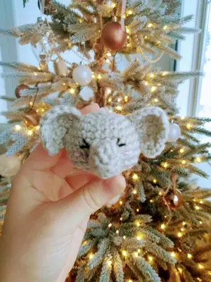 Ellie the Elephant {Keychain}