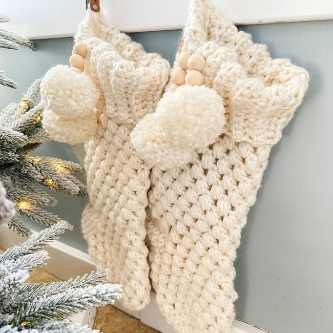 Easy Crochet Puff Stitch Stocking - Free Christmas Stocking Pattern - A  Crafty Concept