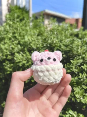 Baby cupcake bear