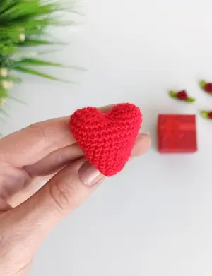 Crochet heart pattern, easy crochet NO SEW amigurumi heart easy crochet amigurumi pattern