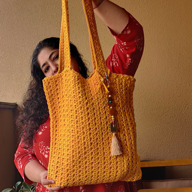 Large crochet tote bag