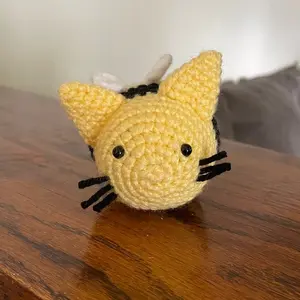 Bee Cat - Crochet Pattern