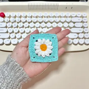 3D Daisy Granny Square