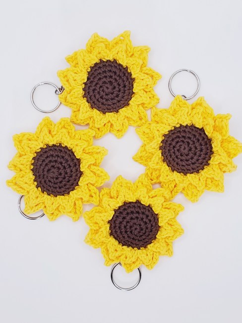 Easy Crochet Sunflower Towel Topper