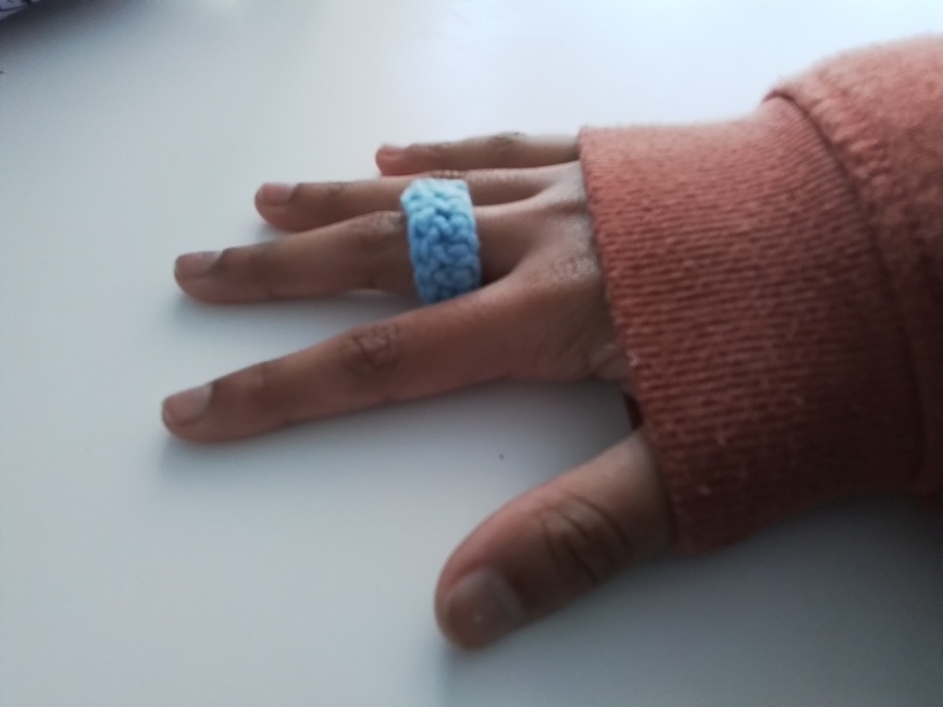 Crochet Finger Guard pattern by Genevieve Kiger