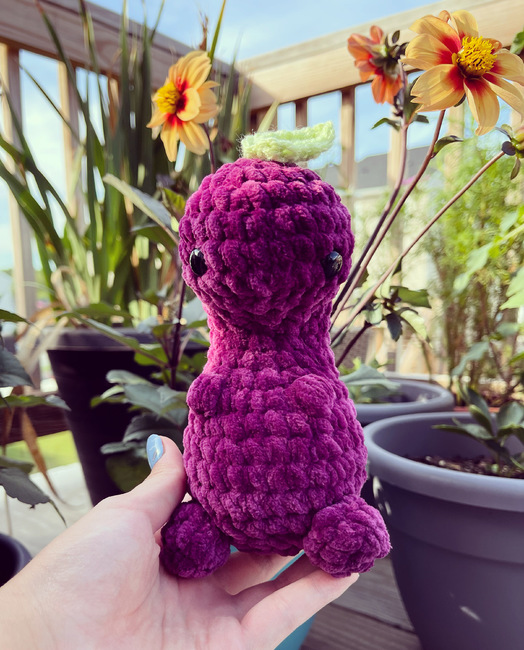 FREE Alfanzo the albino dino: Crochet pattern