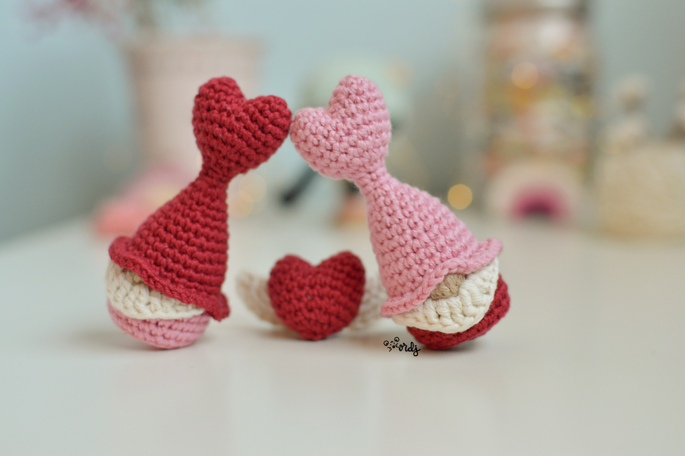 Mini Crochet Kit: Love Gnome Amigurumi