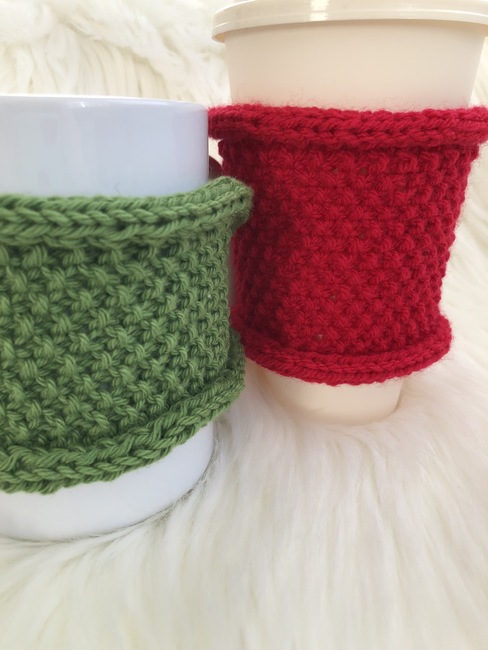 Basic Cup Cozy Knitting Pattern - PurlsAndPixels