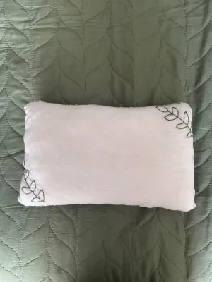 The leaf cushion