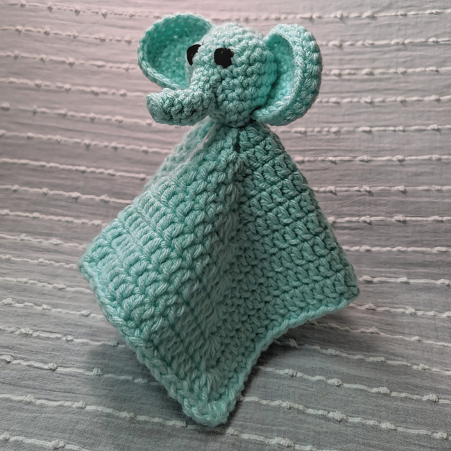 Charlie the Elephant Lovey: Crochet pattern