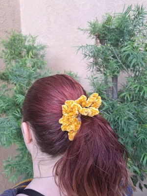 Flower scrunchie