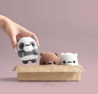 Bears in a Box Amigurumi