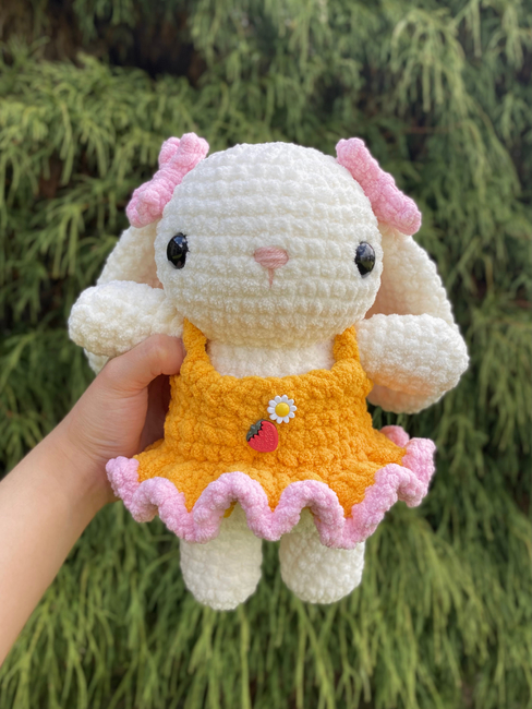 Rose Bunny – Free crochet pattern in English, Italian and French