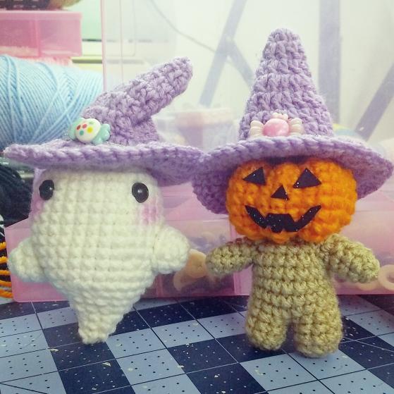 tiny witch hat crochet pattern