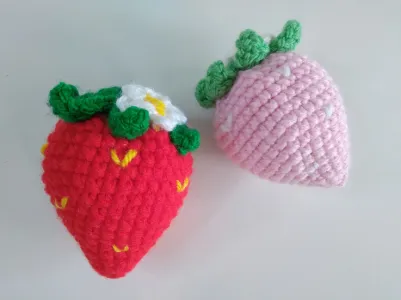 Strawberry Amigurumi