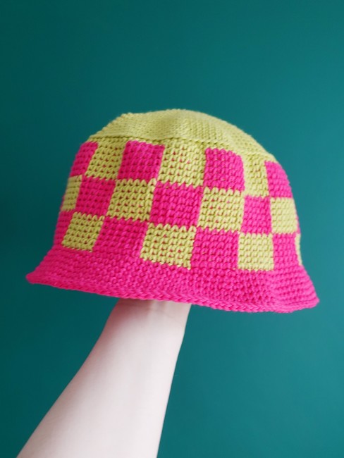 8 Other Reasons Crochet Checkered Bucket Hat in Beige