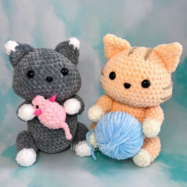 crochet-kitten-from-plush-yarn